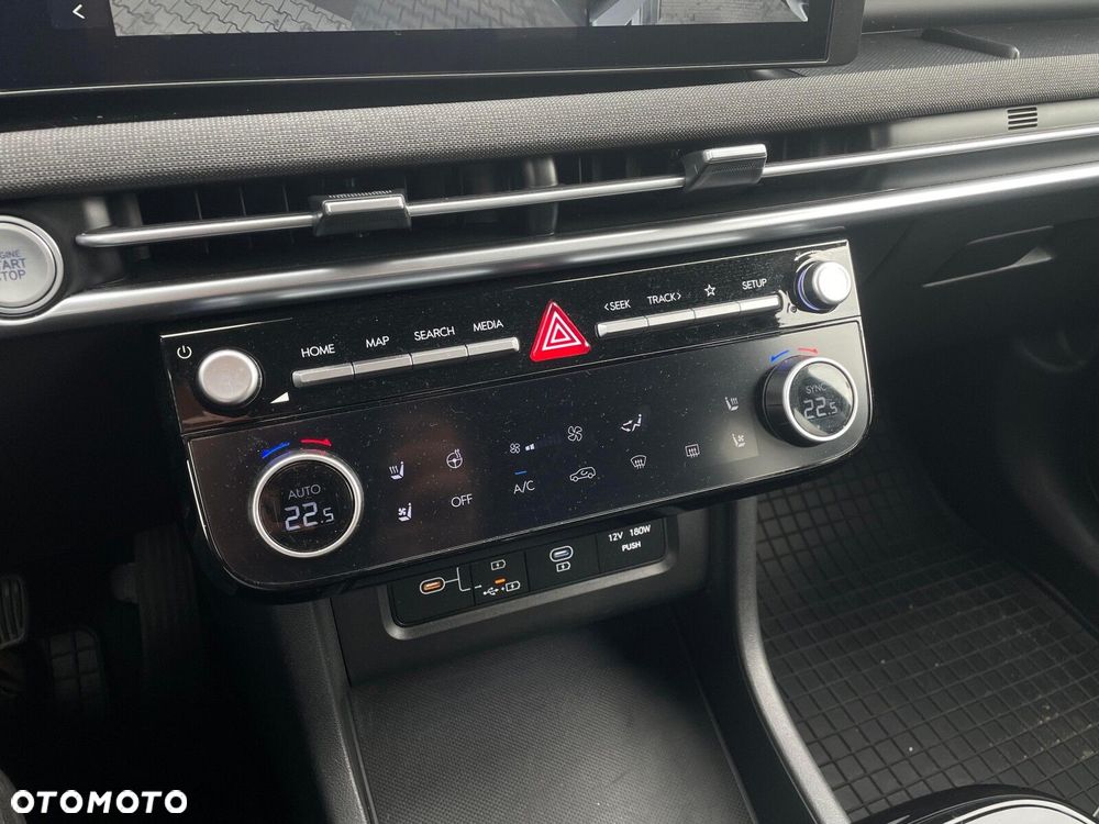 Hyundai Tucson 1.6 T-GDi 48V Platinum 2WD DCT - 32