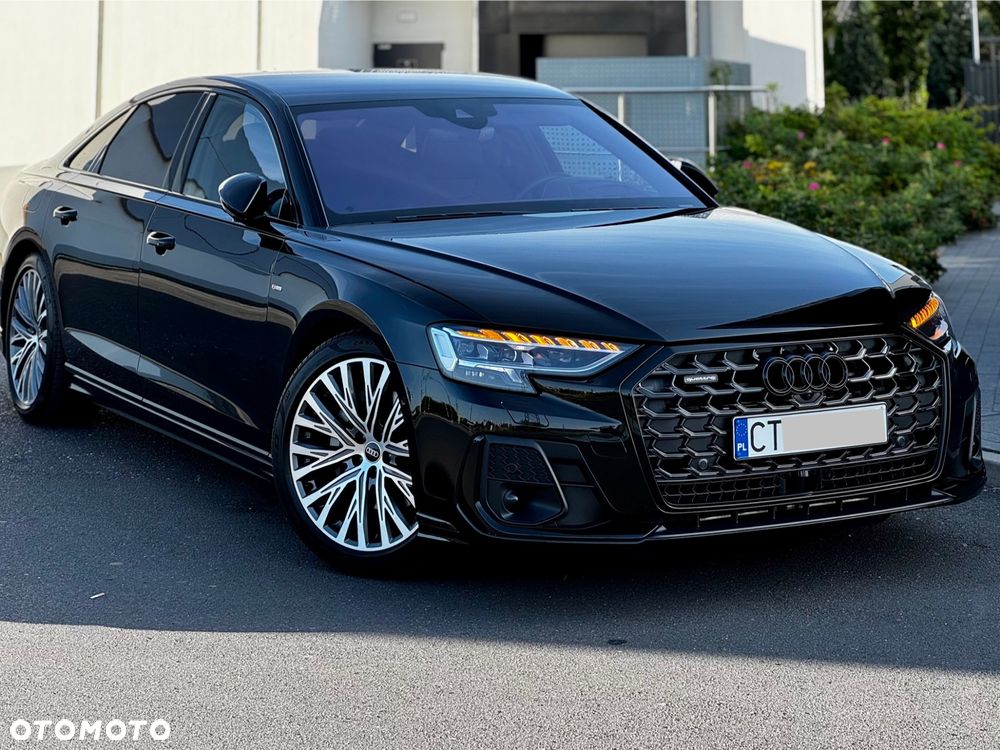 Audi A8 - 2