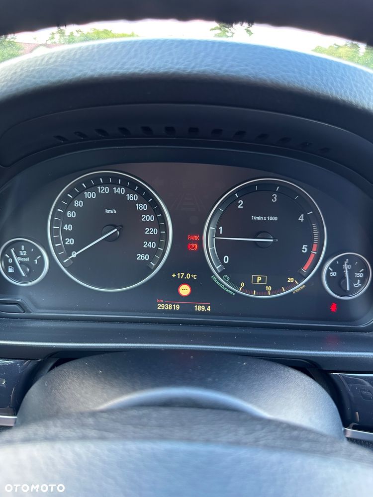 BMW Seria 5 520d - 13