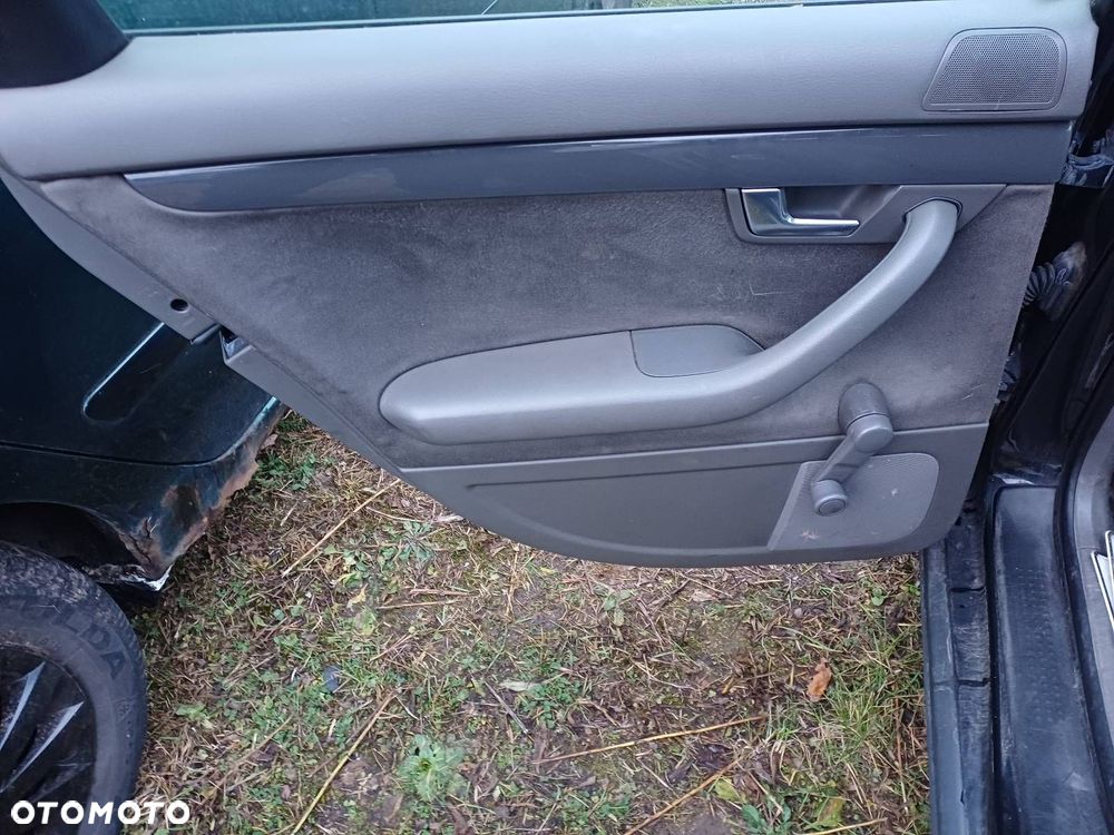 DRZWI KOMPLETNE LEWY TYŁ AUDI A4 B6 LZ9W - 5