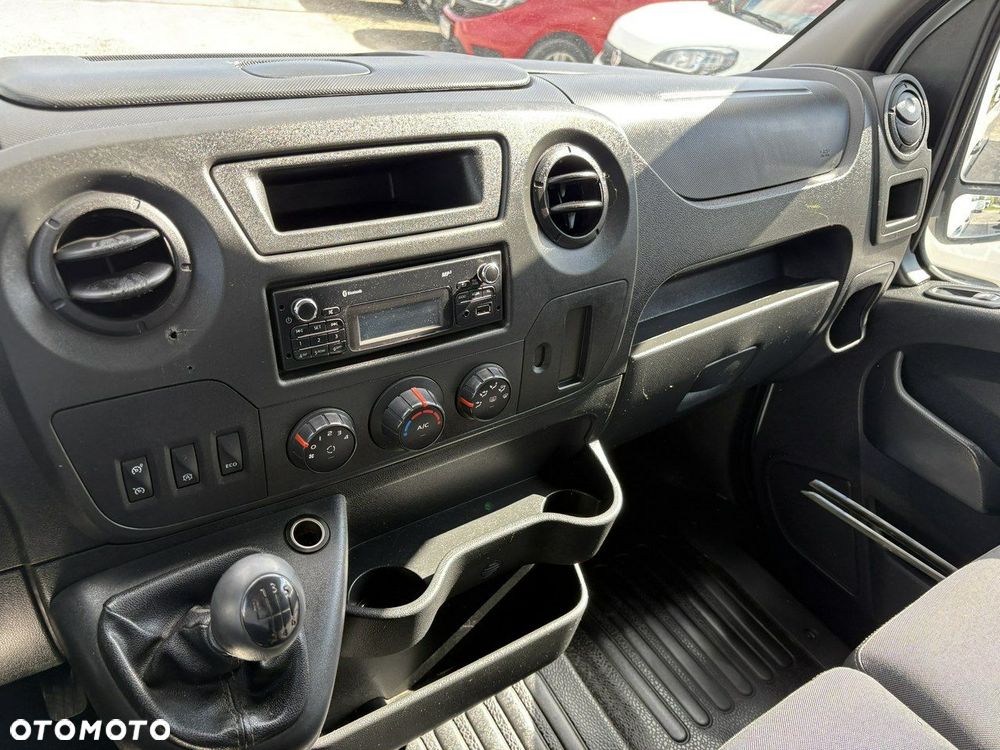 Renault Master - 9