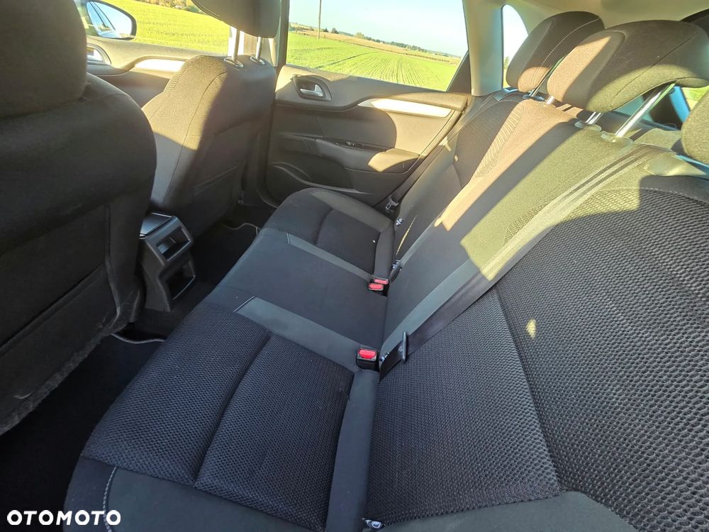 Citroën C4 PureTech 110 Selection - 7