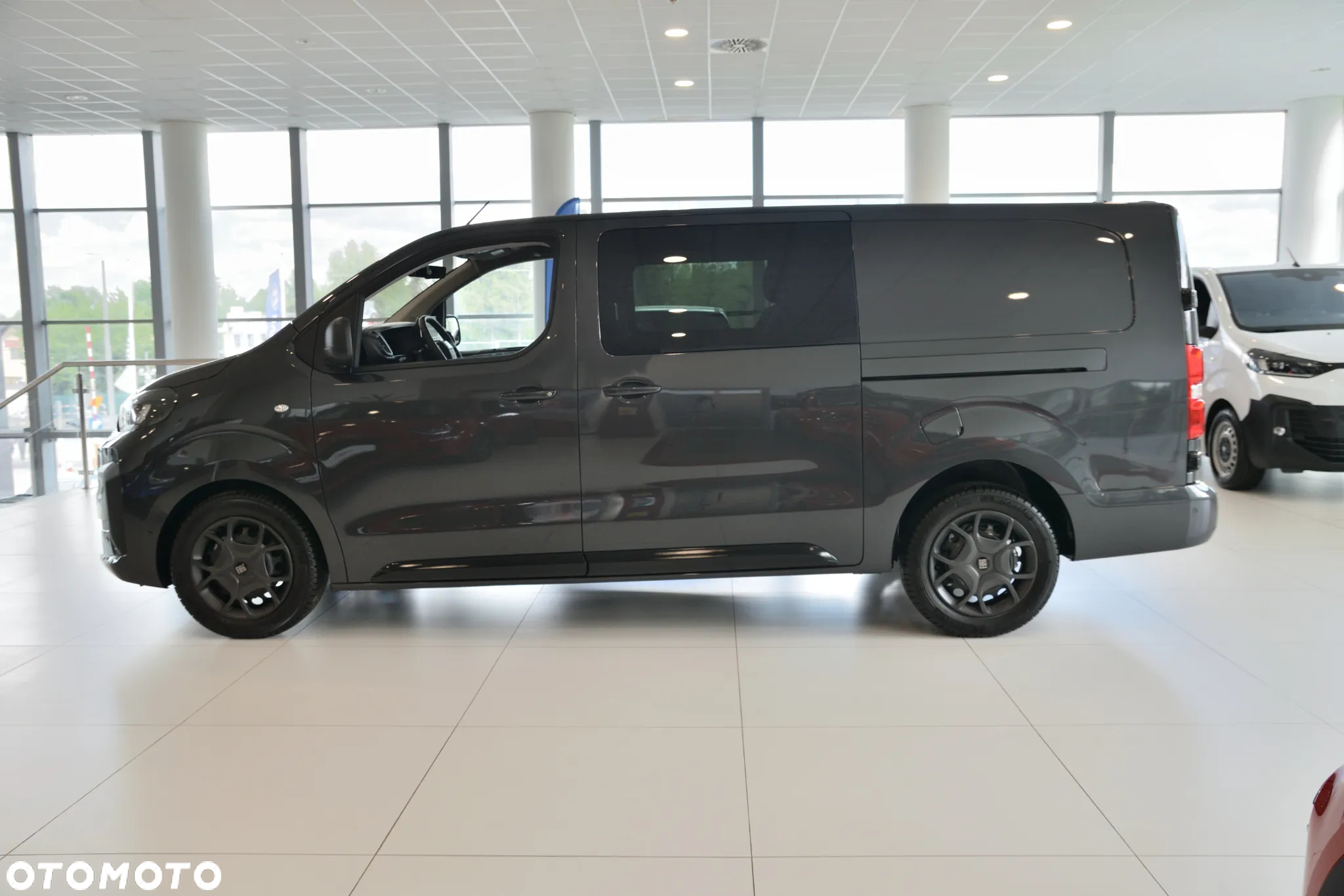 Fiat Scudo Furgon Brygadowy MAXI 2.0 MJ 177 KM S&S EAT8 - 2