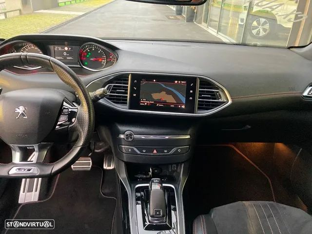 Peugeot 308 SW 2.0 BlueHDi GT EAT8 - 25