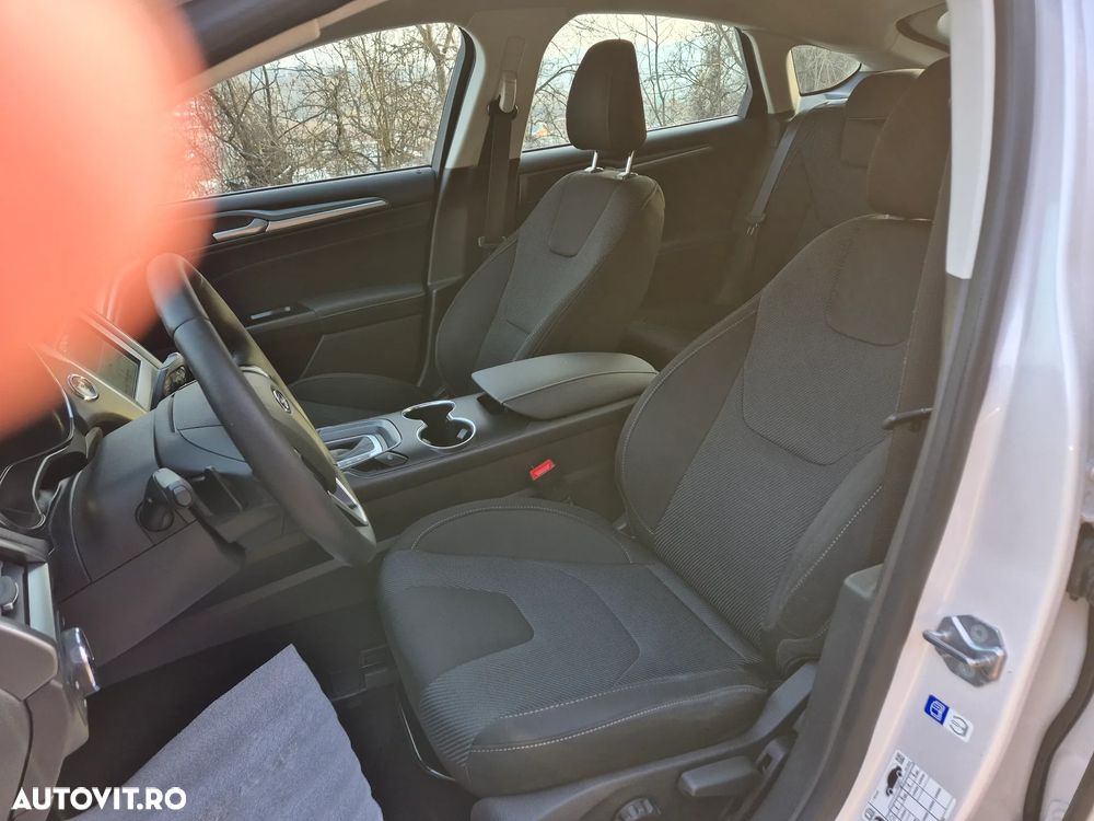 Ford Mondeo 2.0 TDCI Start-Stopp PowerShift-Aut Business Edition - 8