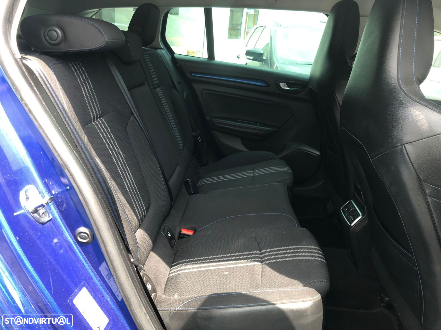 Renault Mégane Sport Tourer 1.5 dCi GT Line J18 - 17