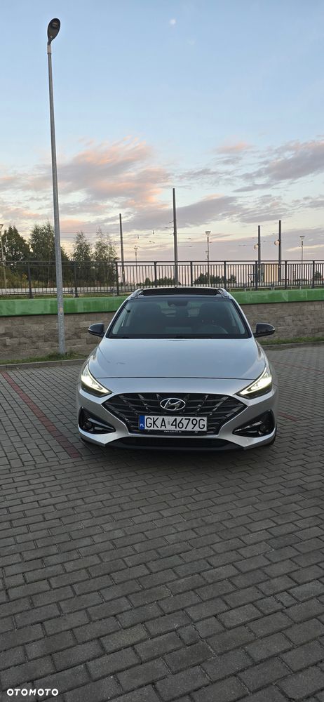 Hyundai i30 1.6 CRDI DCT Intro - 9