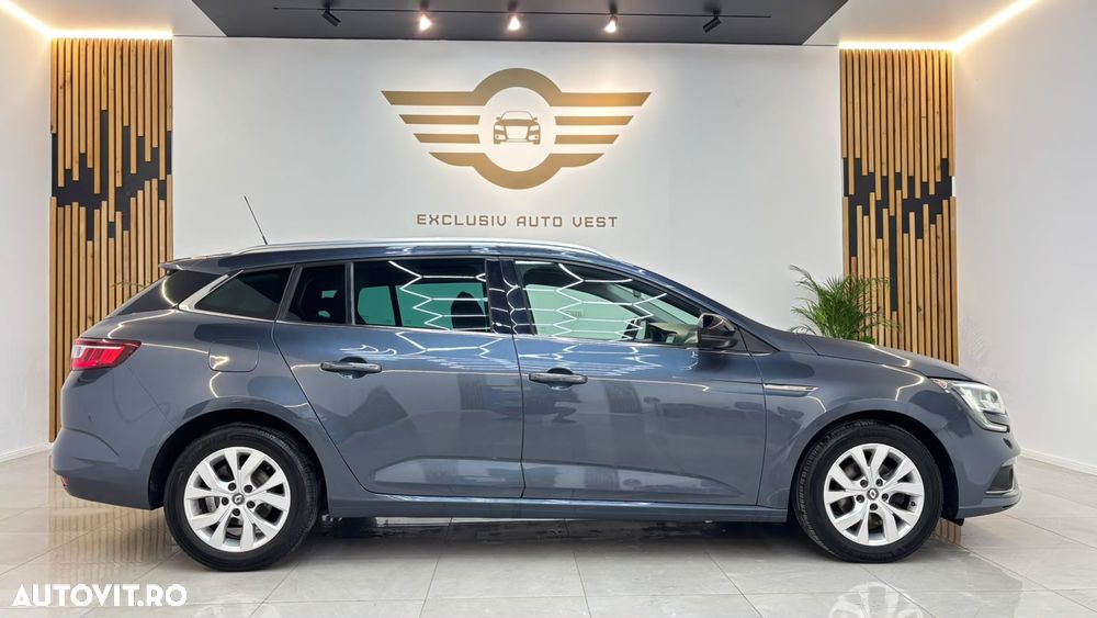 Renault Megane - 12