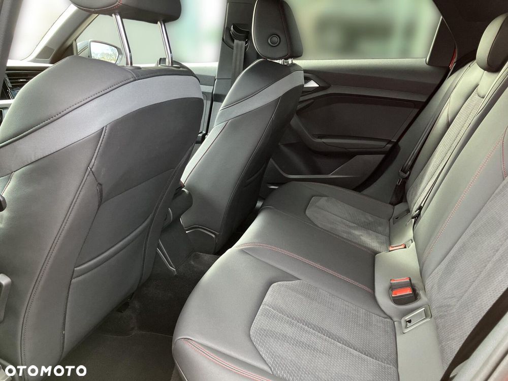 Audi A1 Sportback - 16