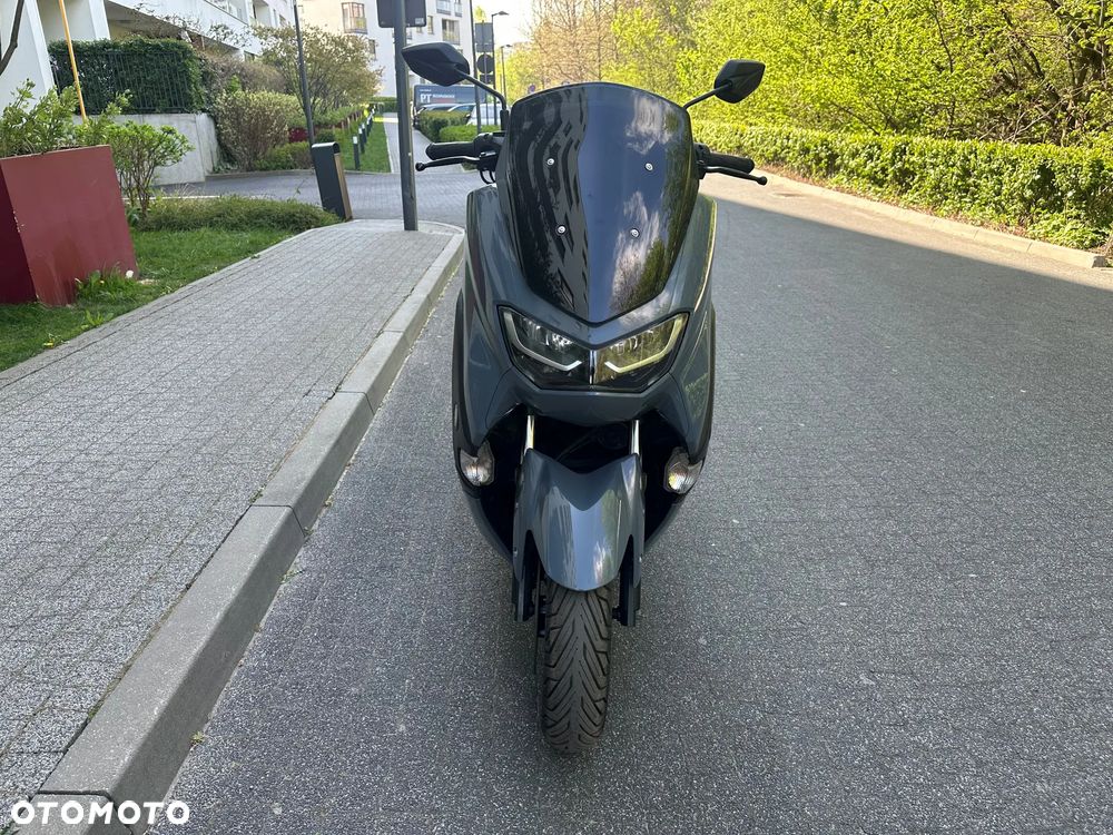Yamaha NMAX - 9