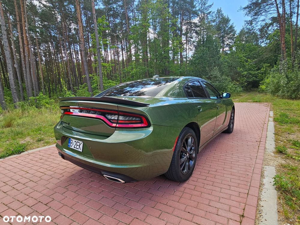 Dodge Charger - 8