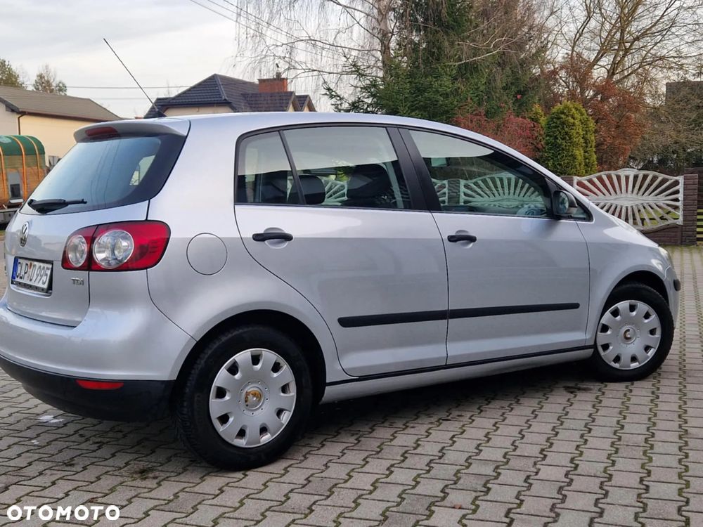 Volkswagen Golf Plus - 8