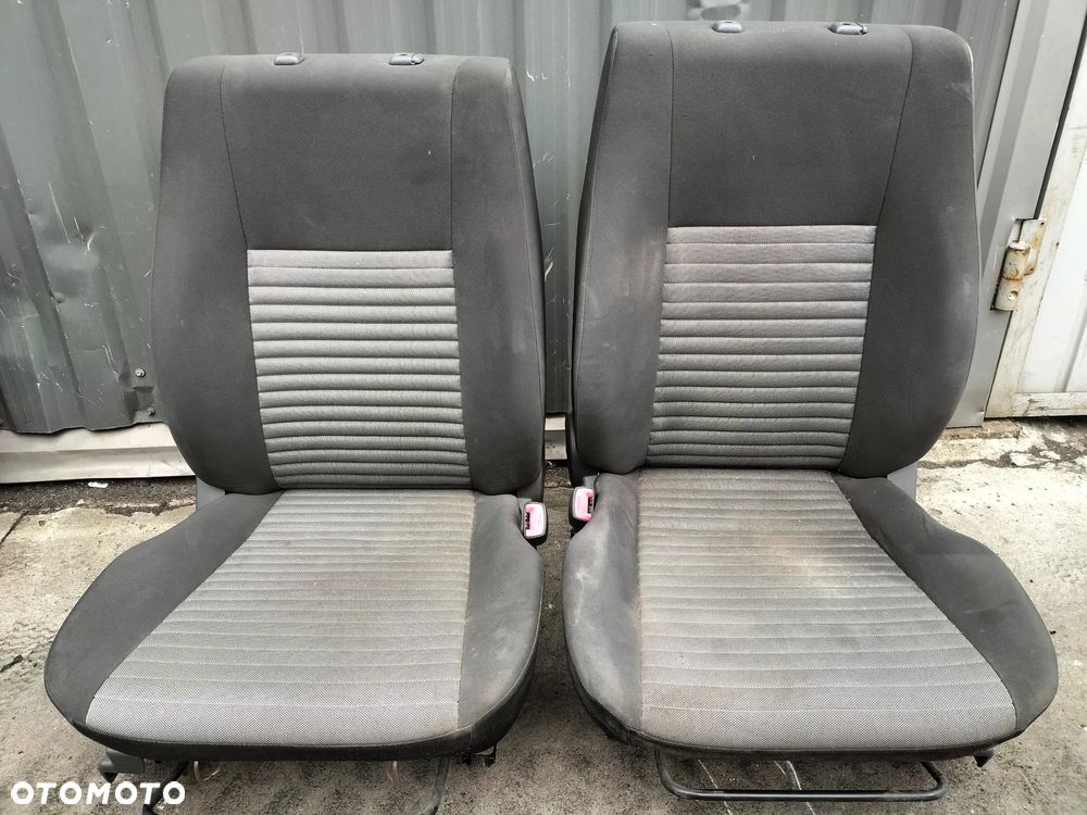 SUZUKI SX4 4X4 TAPICERKA FOTELE PRZÓD TYŁ LEWY PRAWY KOMPLET - 1