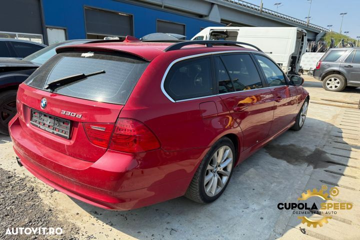 Aripa spate dreapta culoare KARMESINROT (A61/3) BMW Seria 3 E91 [2004 - 1