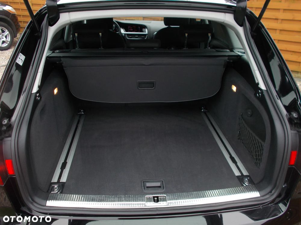 Audi A4 Avant - 11
