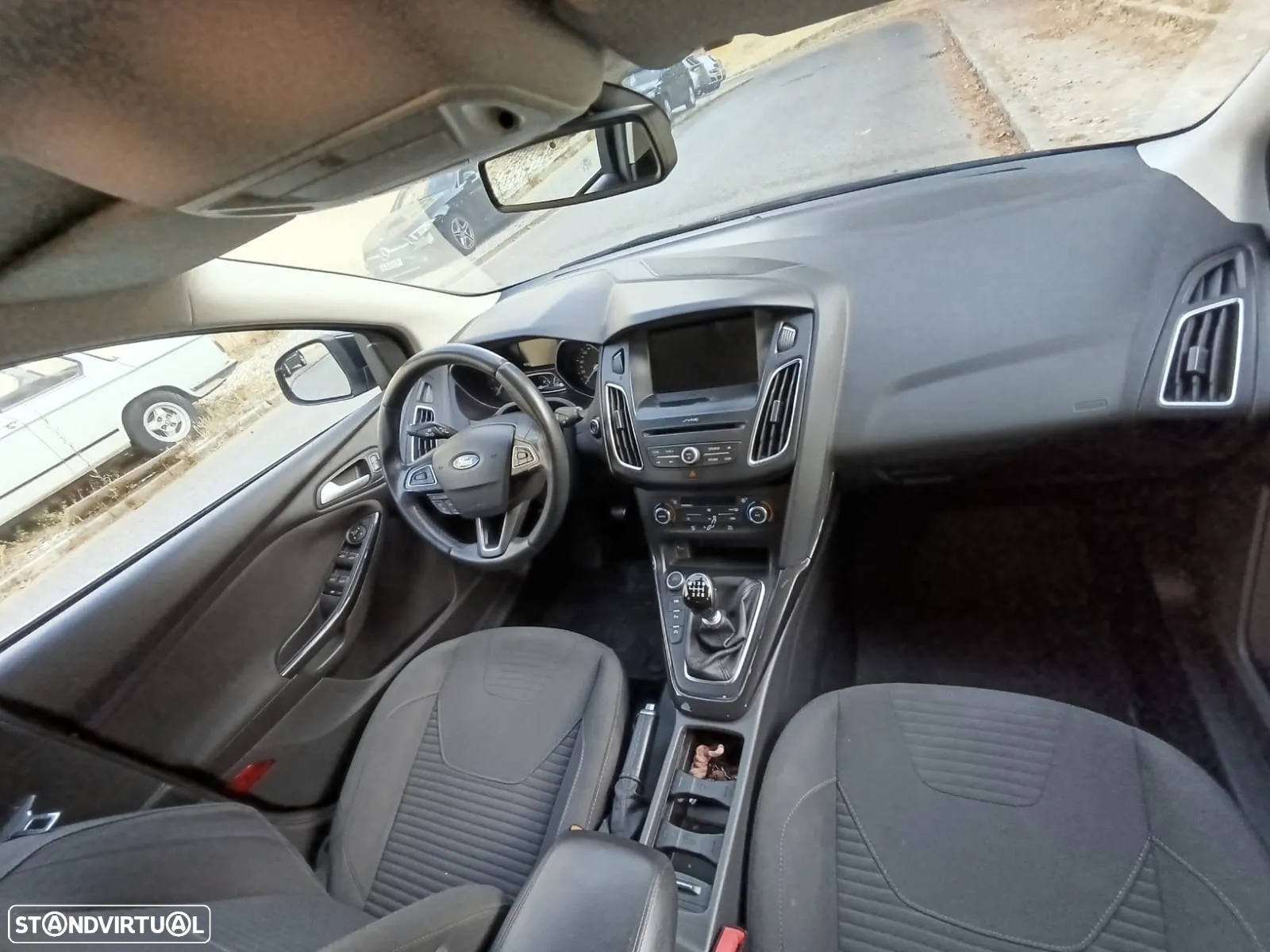 Ford Focus SW 1.5 TDCi Titanium - 18