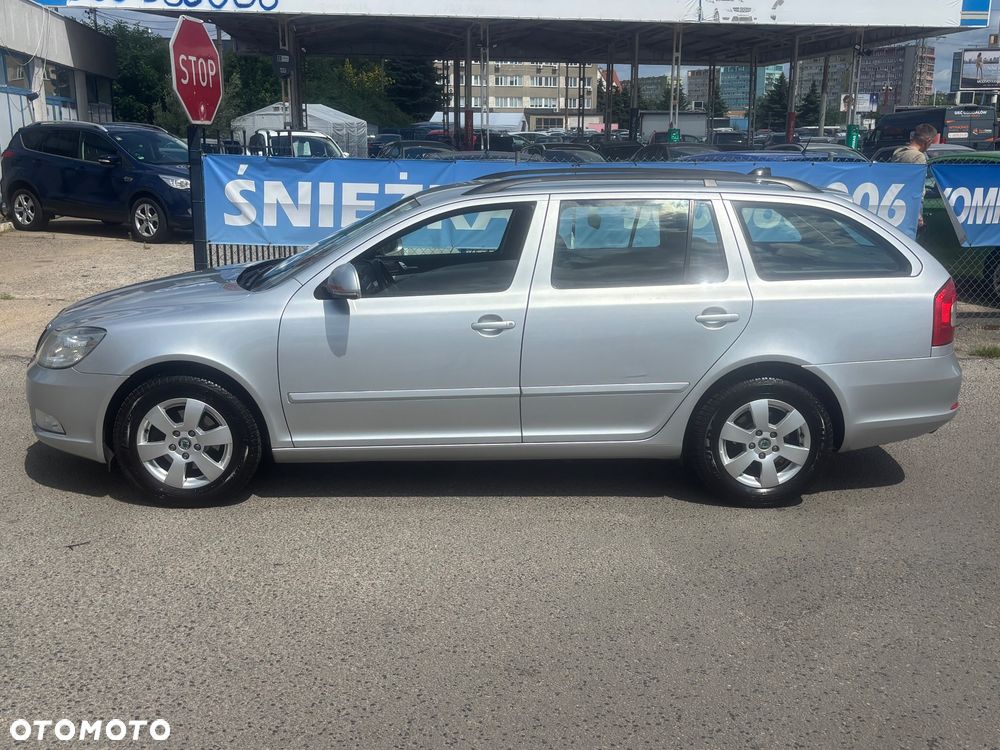 Skoda Octavia 1.4 TSI IMPULS EDITION - 10