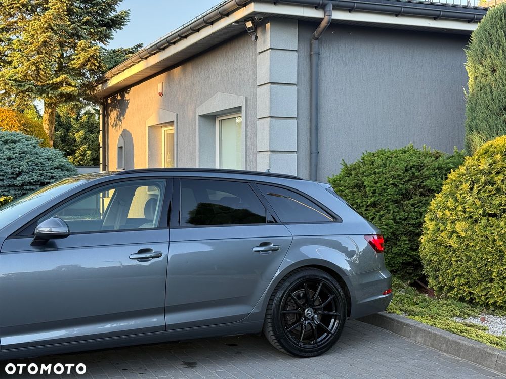 Audi A4 Avant 40 TFSI S tronic - 14