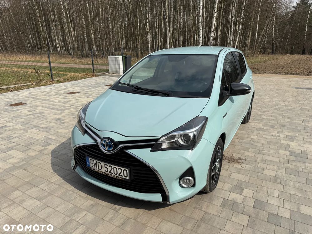 Toyota Yaris - 1