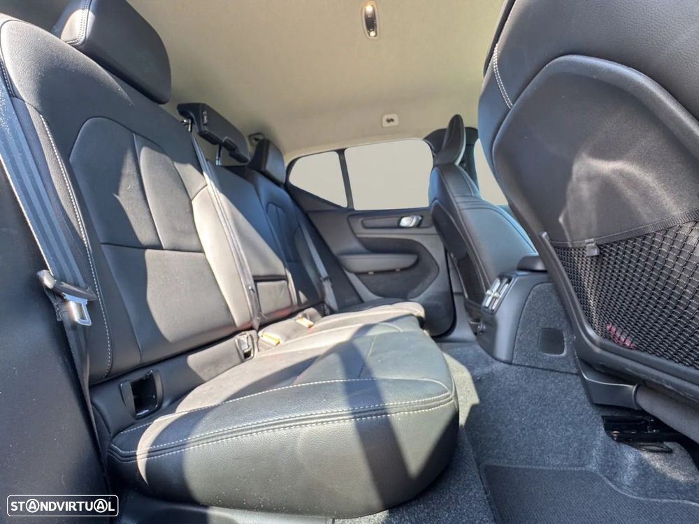 Volvo XC 40 1.5 T5 PHEV Plus Dark - 19
