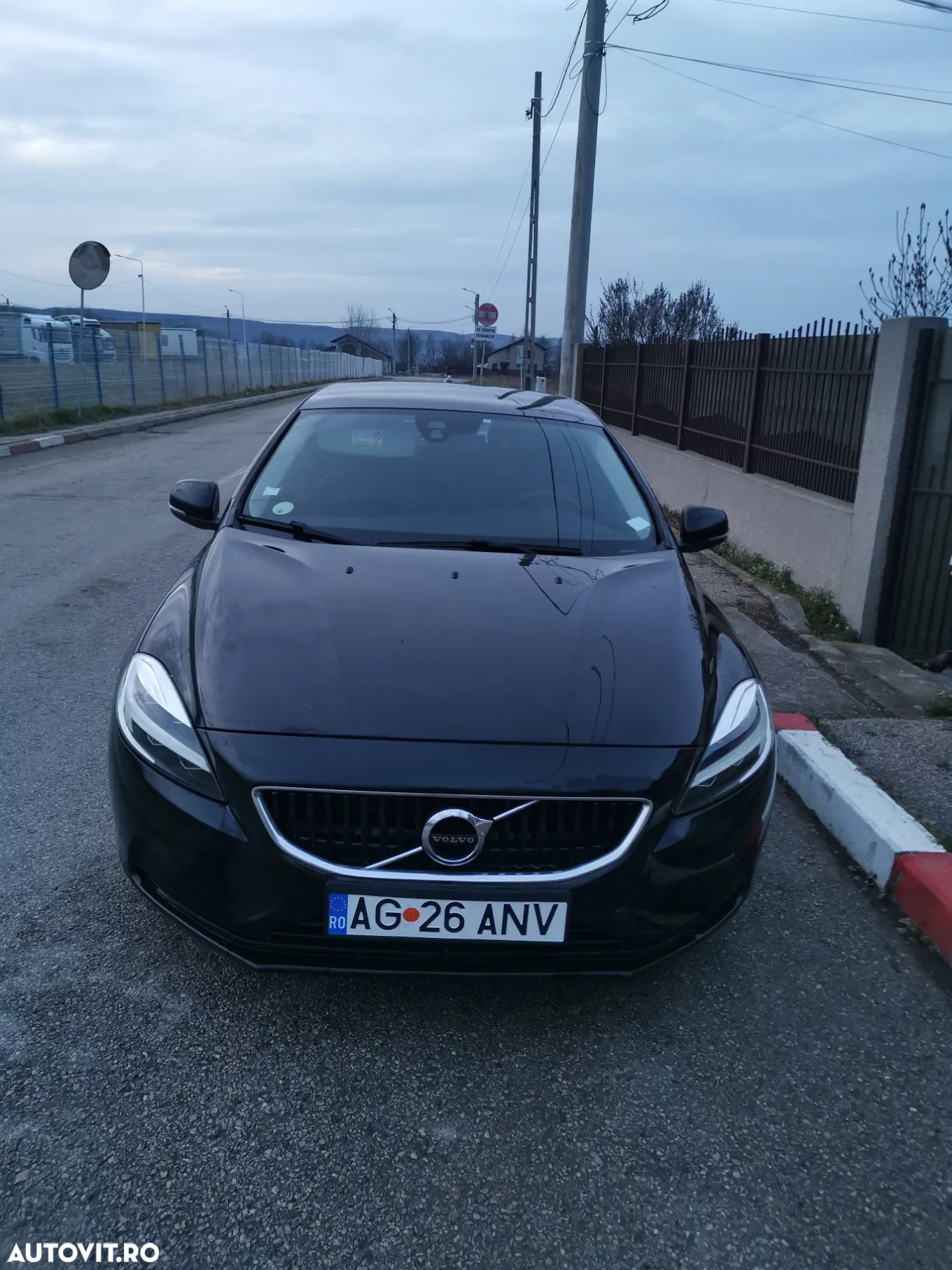Volvo V40 D3 Aut. Momentum - 14