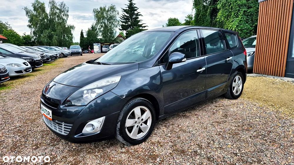 Renault Grand Scenic Gr 2.0 16V Privilege CVT Euro5 - 26