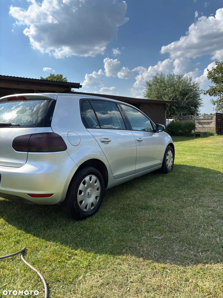 Volkswagen Golf 1.6 TDI Comfortline - 3