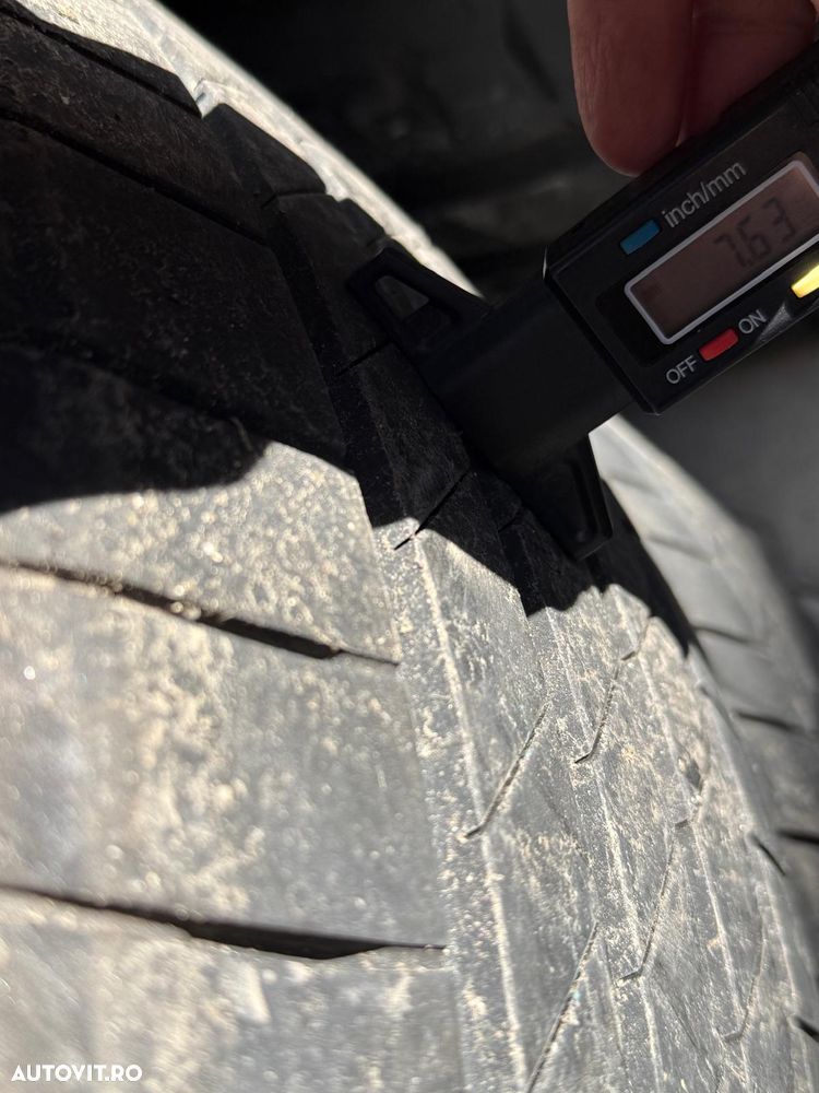 235 45 R20 VARA KUMHO - 6