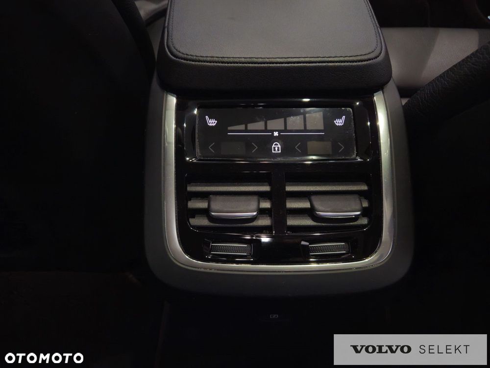 Volvo S90 - 28