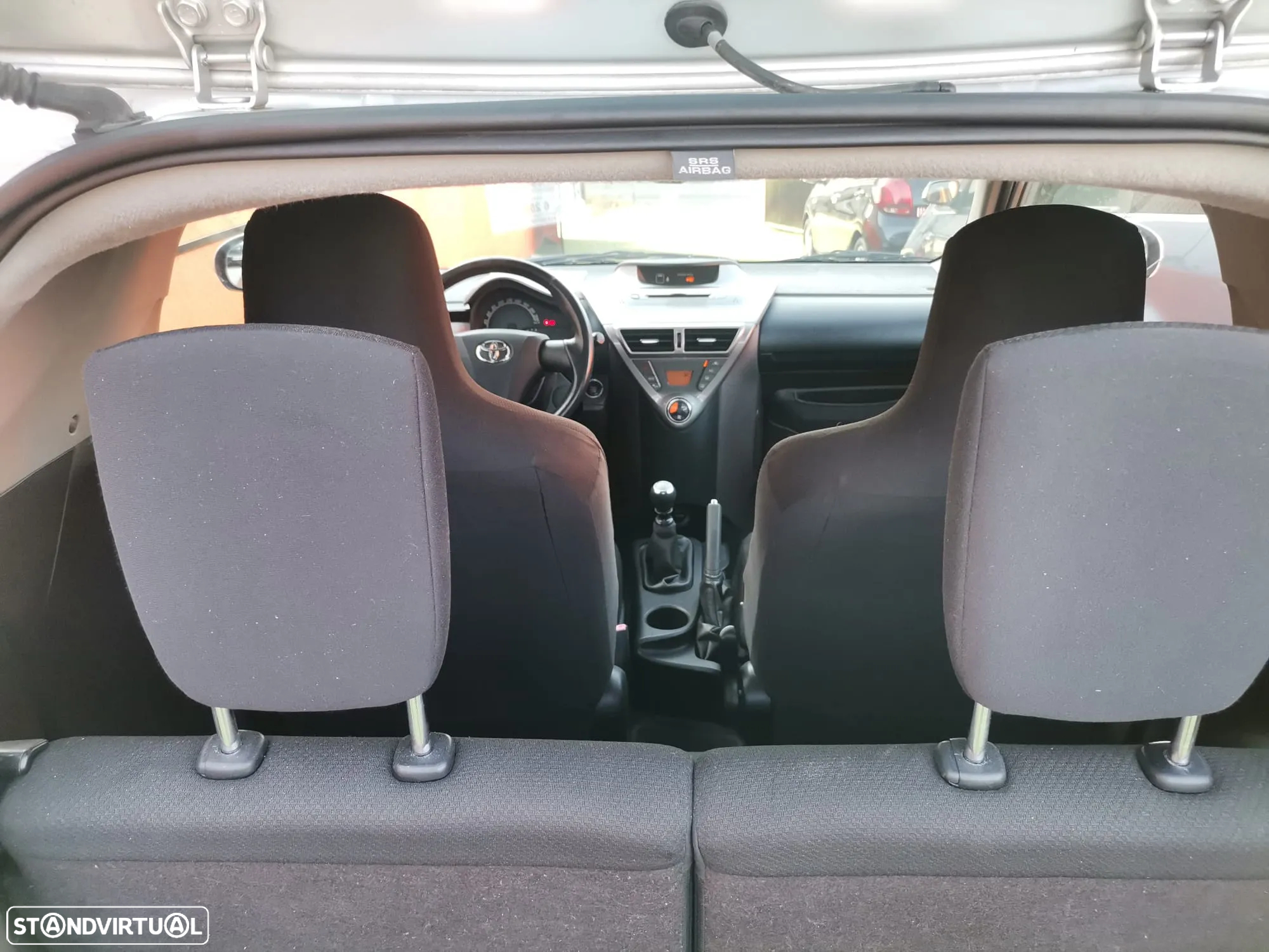 Toyota iQ 1.4 D-4D + - 7