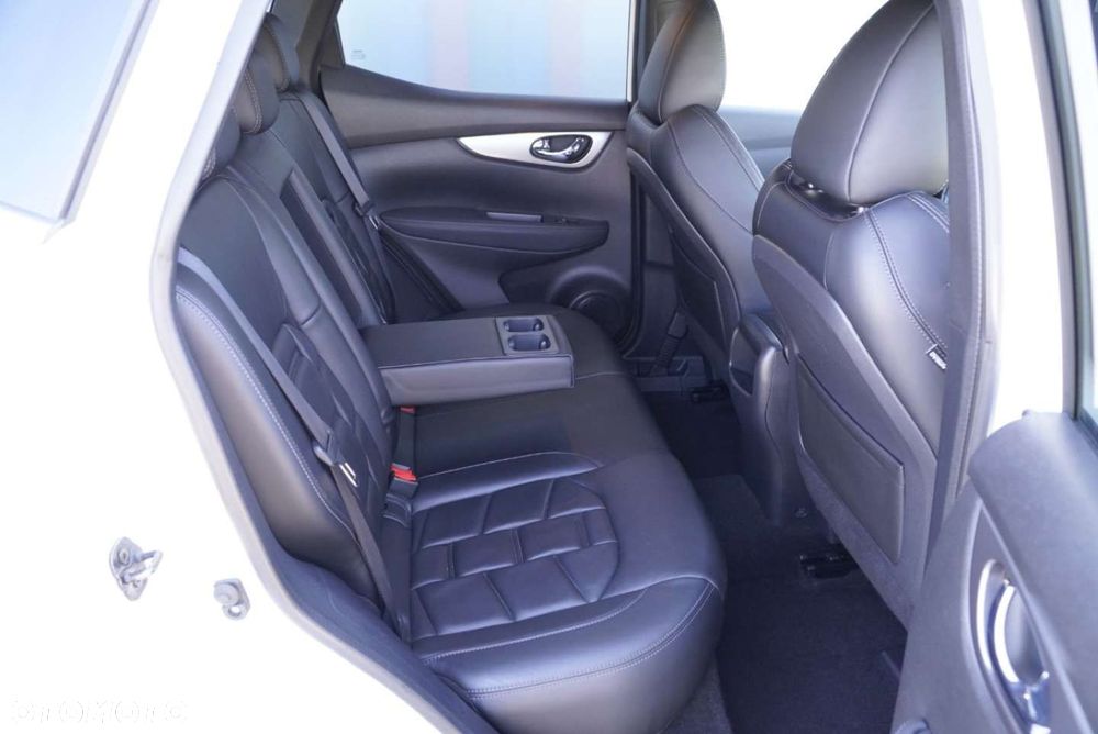 Nissan Qashqai 1.2 DIG-T Tekna+ - 13