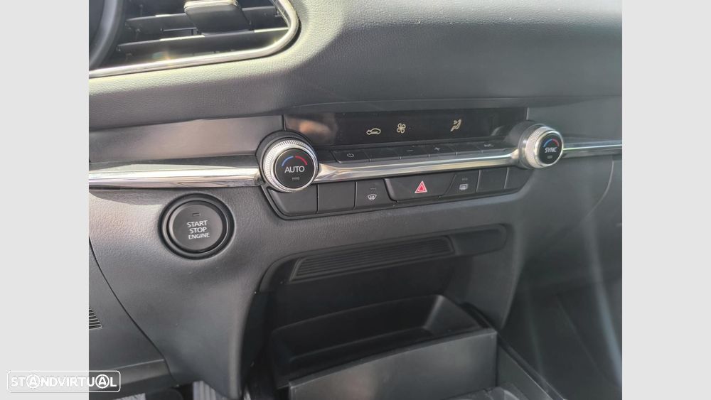 Mazda CX-30 - 11