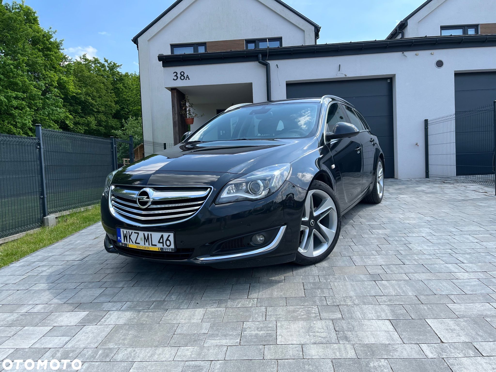 Opel Insignia - 1