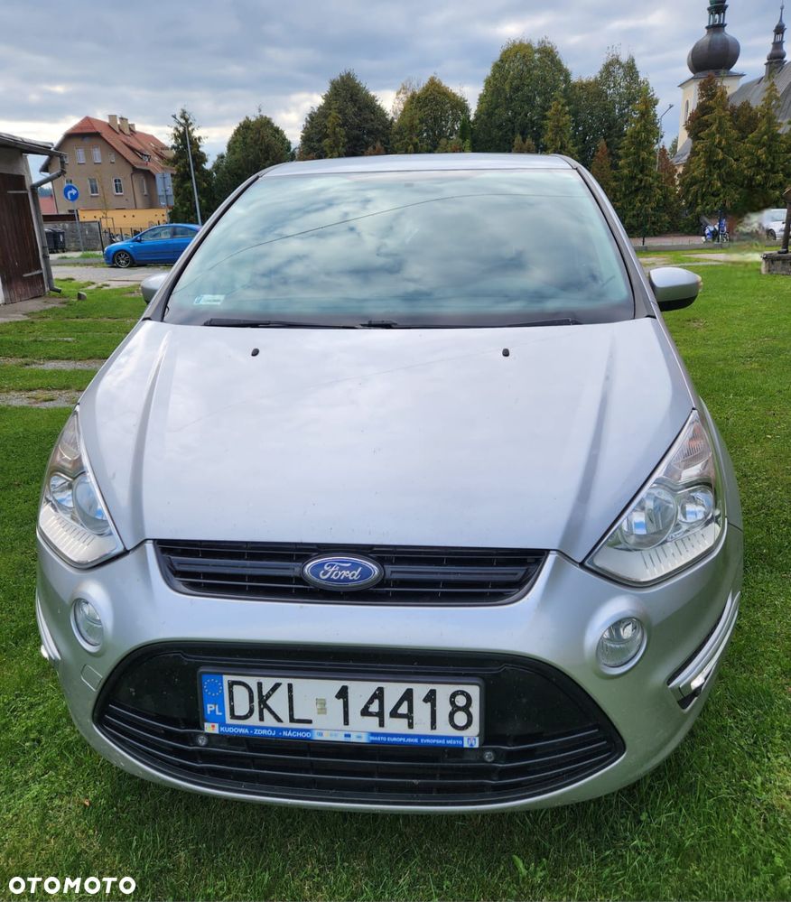 Ford S-Max 2013 photo 3