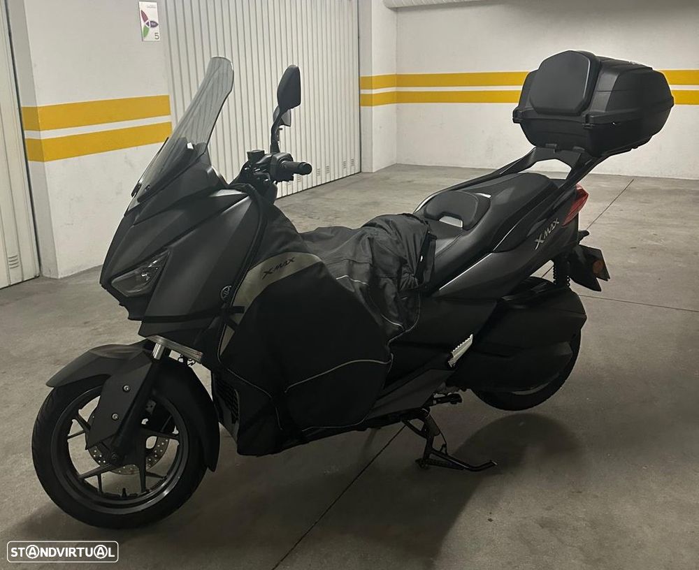 Yamaha X-Max - 2