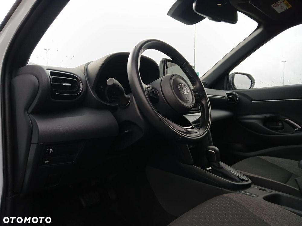 Toyota Yaris Cross Hybrid 1.5 Style - 22