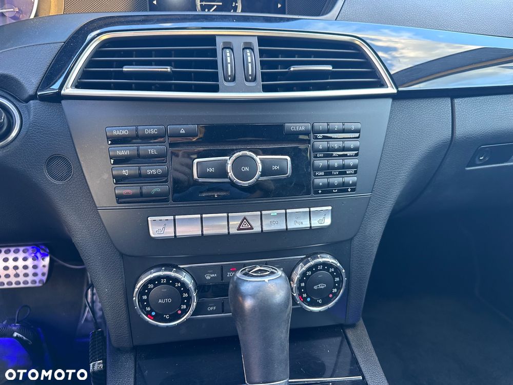 Mercedes-Benz Klasa C 220 CDI DPF Automatik Avantgarde - 10