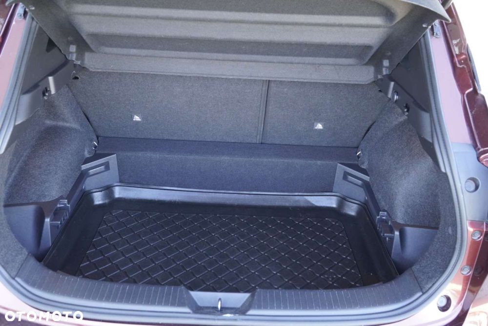 Nissan Qashqai 1.3 DIG-T MHEV Xtronic N-Connecta - 8