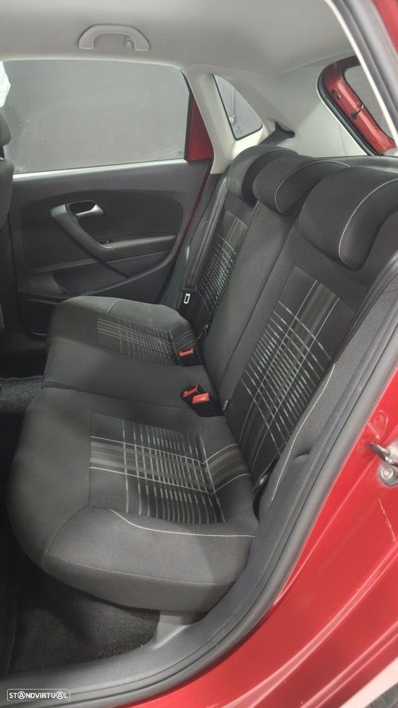 VW Polo 1.4 TDi Lounge - 44