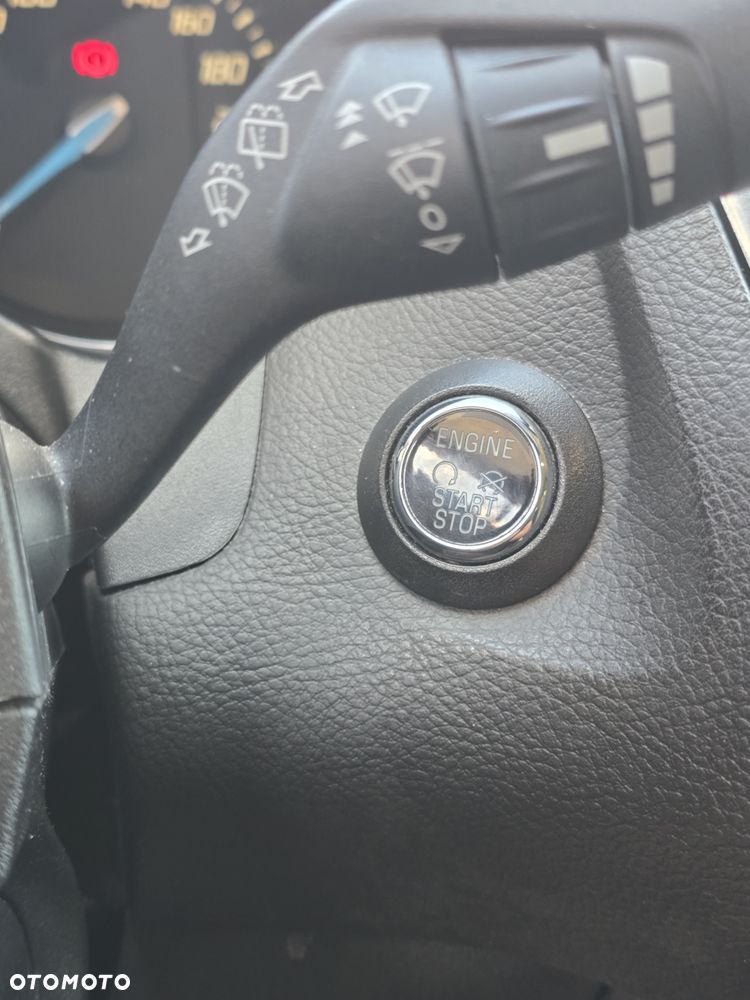 Ford Focus 1.6 EcoBoost Gold X (Trend) - 8