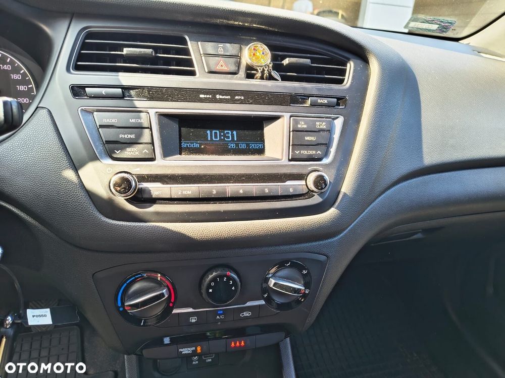 Hyundai i20 - 4