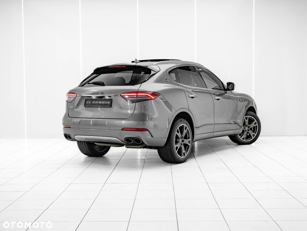 Maserati Levante - 5