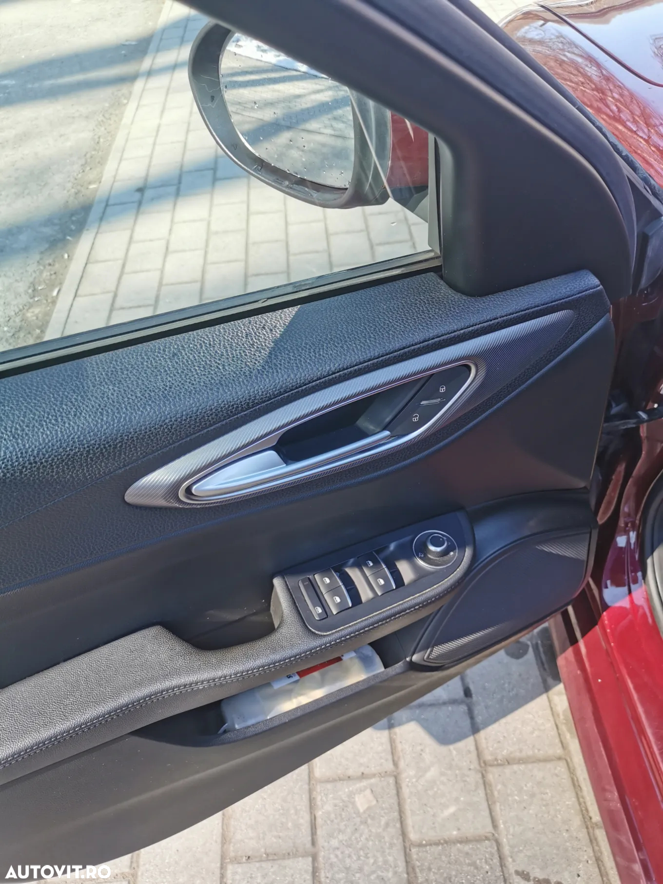 Alfa Romeo Giulia 2.2 JTDM Super - 11