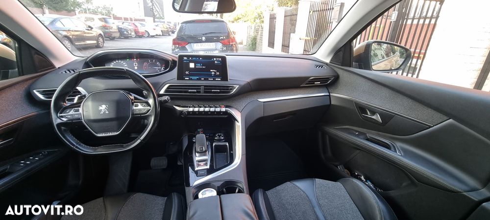 Peugeot 3008 1.6 BlueHDI S&S EAT6 Allure - 20