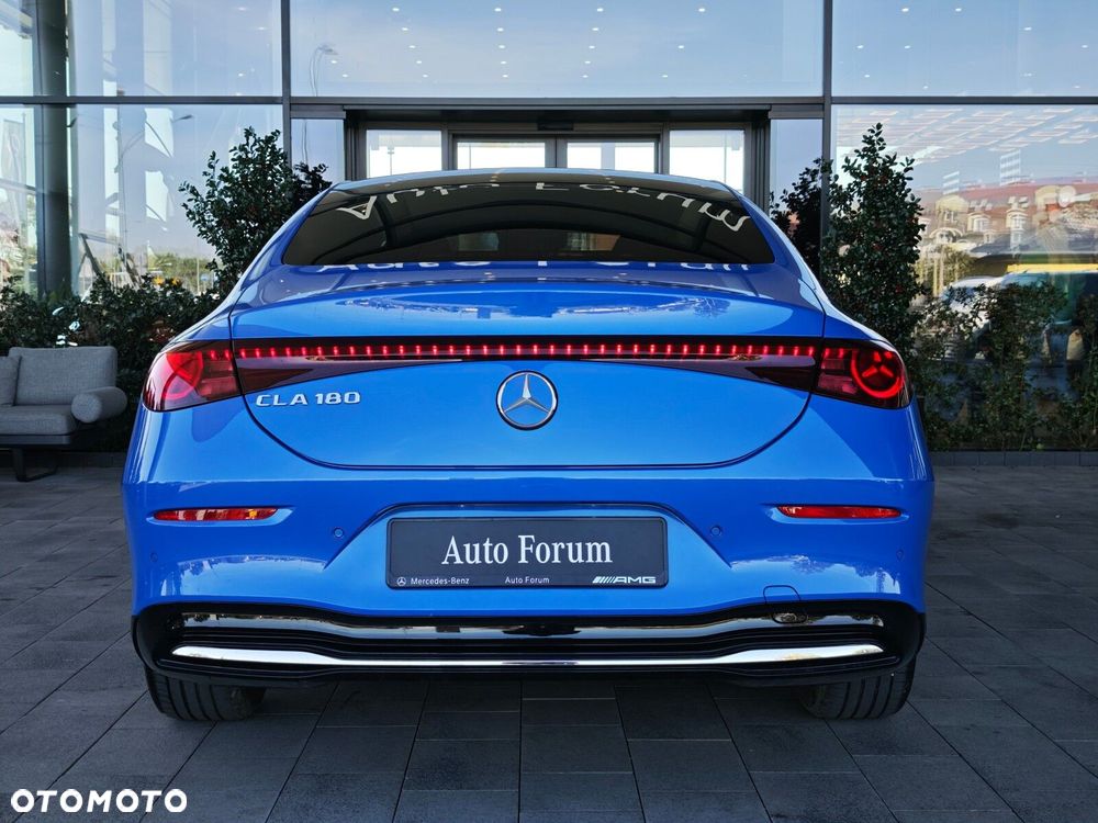 Mercedes-Benz CLA - 6