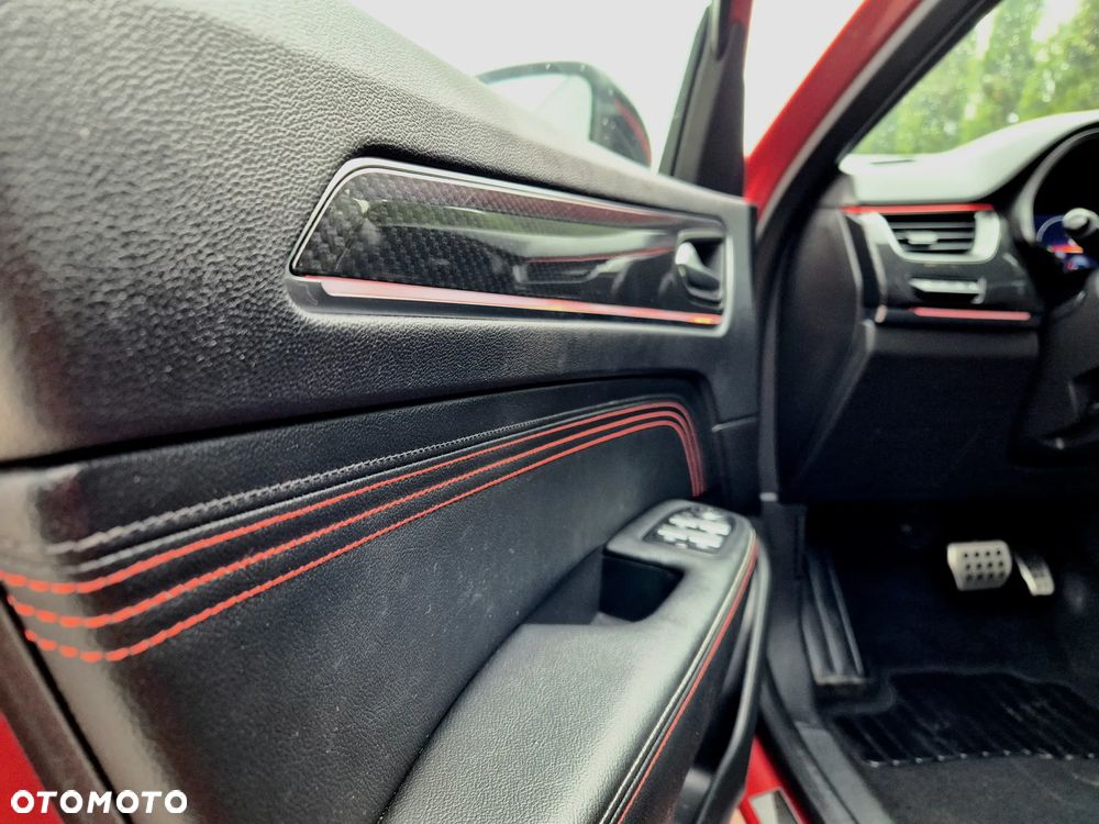 Renault Arkana E-TECH 145 R.S.LINE - 18