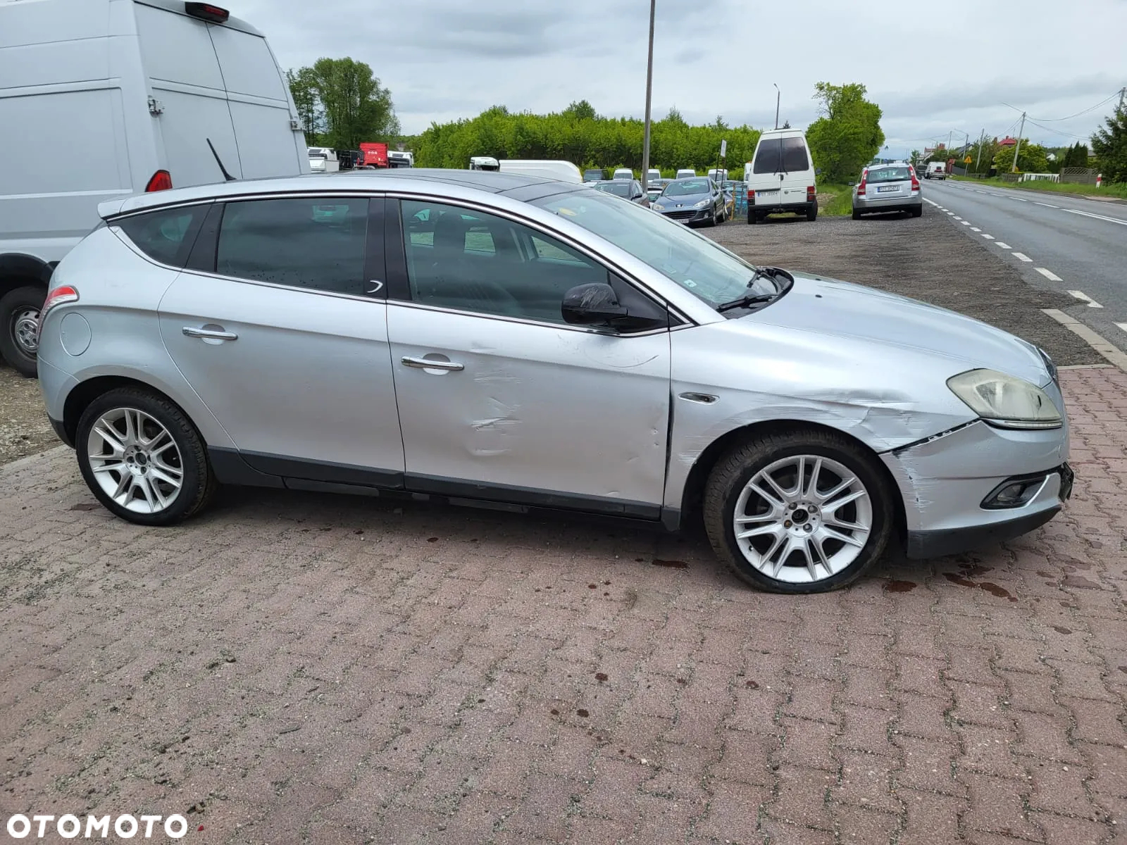 Lancia Delta 1.6 MJ Argento - 7