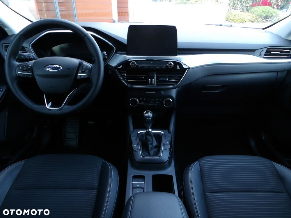 Ford Kuga 1.5 EcoBoost FWD Titanium X - 19