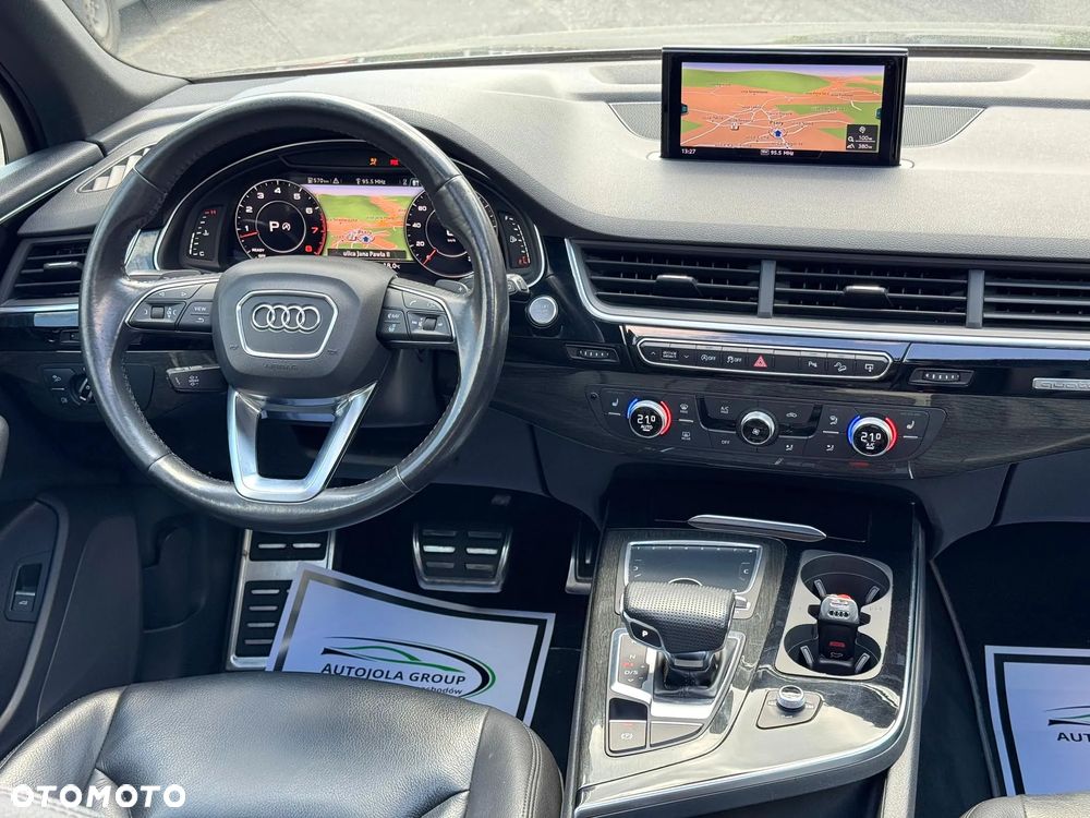 Audi Q7 - 13