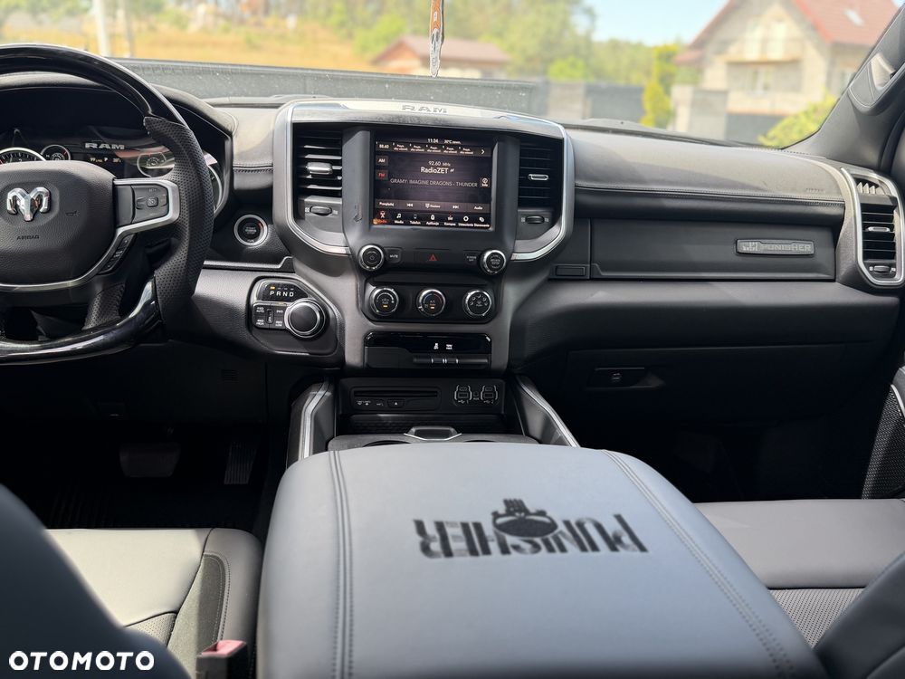 RAM 1500 - 8